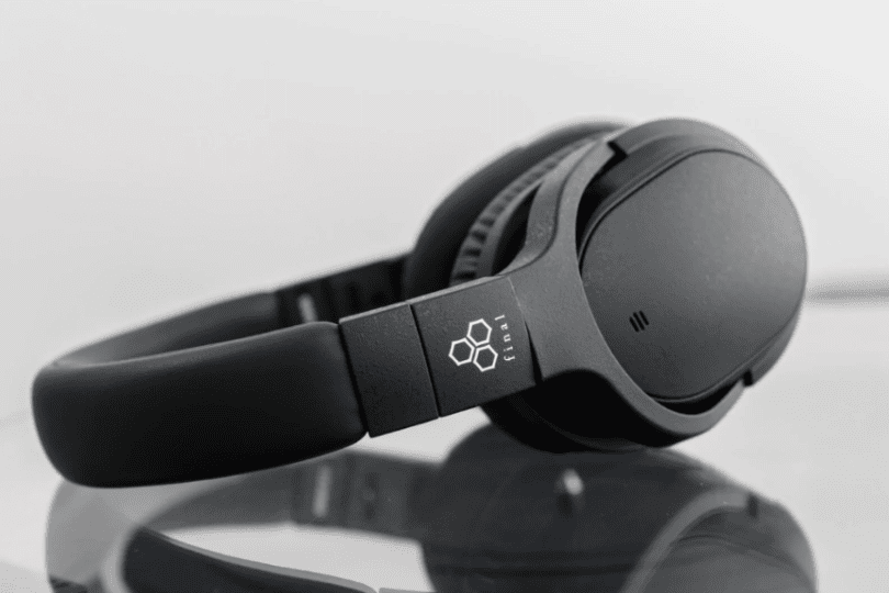 Final Audio UX3000 SV Black